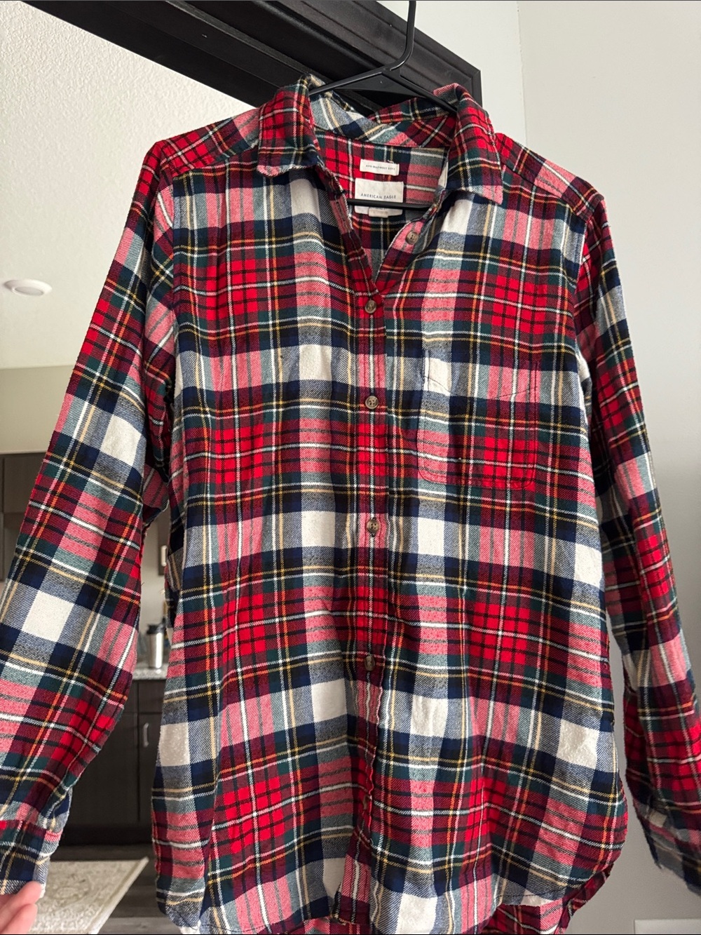 American Eagle Outfitters Red Navy Plaid Button-Down Shirt
